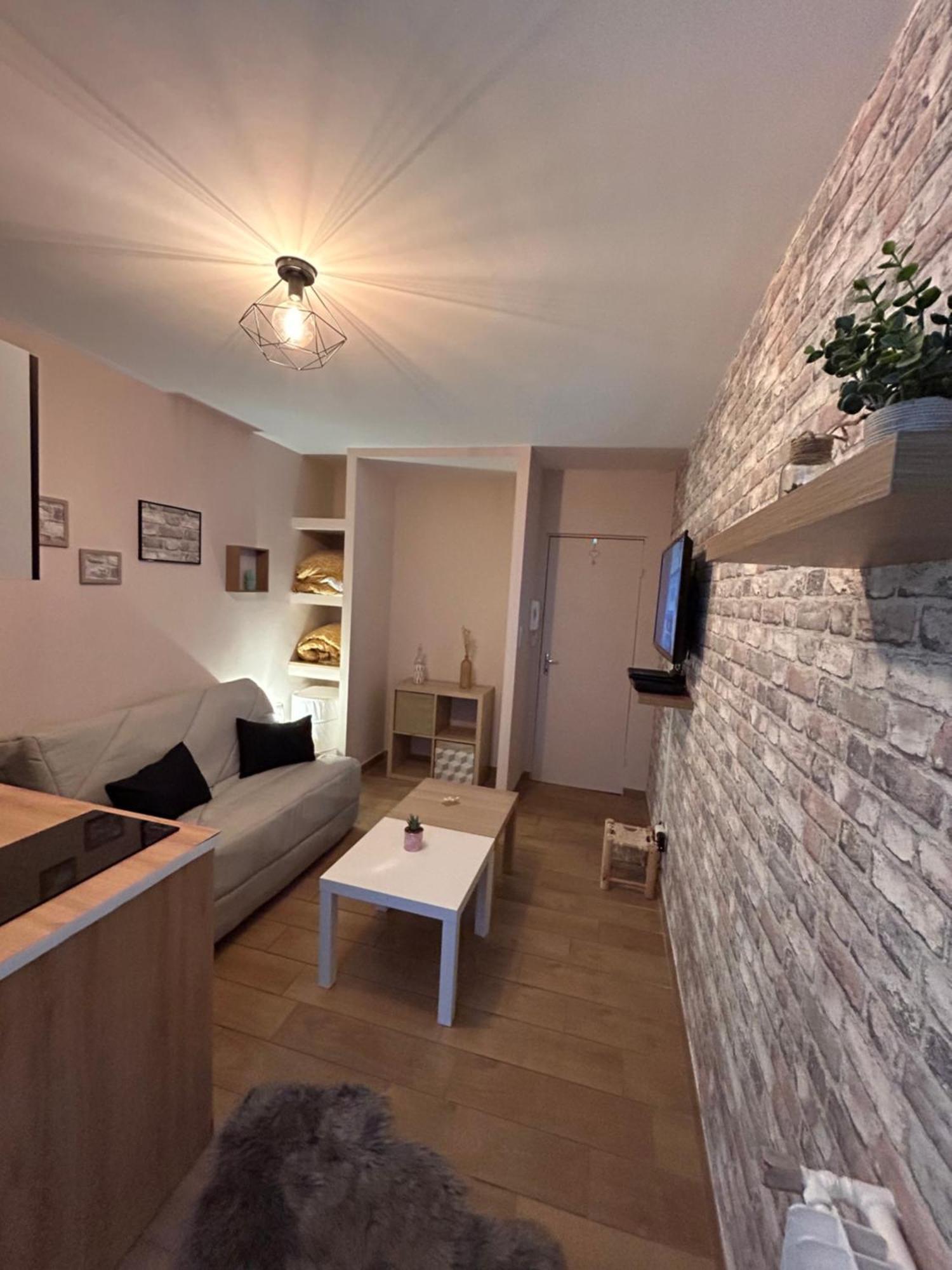 Superbe Neuf Avec Balcon Appartement *